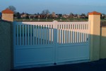 Portail PVC 2 battants